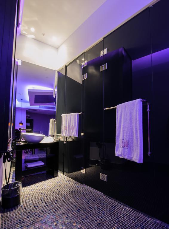 Hotel Loob Madrid (Adults Only) Torrejon de Ardoz Ruang foto