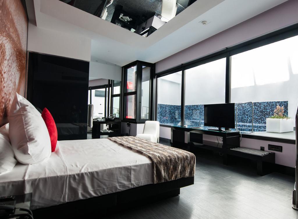 Hotel Loob Madrid (Adults Only) Torrejon de Ardoz Ruang foto