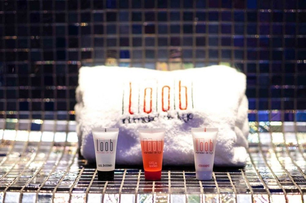 Hotel Loob Madrid (Adults Only) Torrejon de Ardoz Bagian luar foto